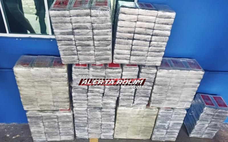 Vídeo - Quase 400 kg de cocaína foram apreendidos em Pimenteiras pela PMRO, GEFRON MT e PF Vídeo - Quase 400 kg de cocaína foram apreendidos em Pimenteiras pela PMRO, GEFRON MT e PF