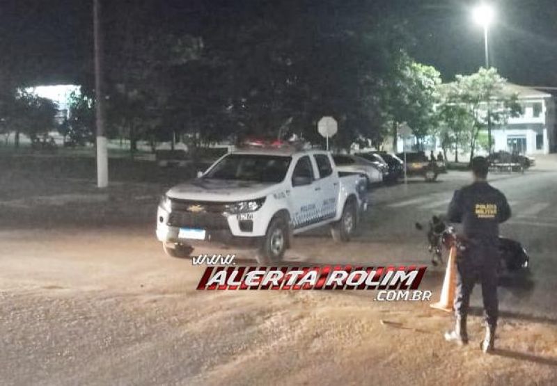 Acidente envolvendo carro e moto deixou uma pessoa ferida na noite de domingo em Rolim de Moura Acidente envolvendo carro e moto deixou uma pessoa ferida na noite de domingo em Rolim de Moura