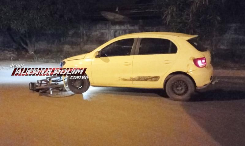 Adolescente foi socorrido após ser atingido por carro no bairro Cidade Alta em Rolim de Moura Adolescente foi socorrido após ser atingido por carro no bairro Cidade Alta em Rolim de Moura