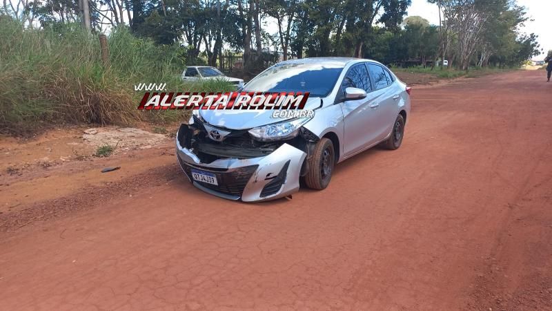 Colisão entre dois carros foi registrada no bairro Industrial em Rolim de Moura Colisão entre dois carros foi registrada no bairro Industrial em Rolim de Moura