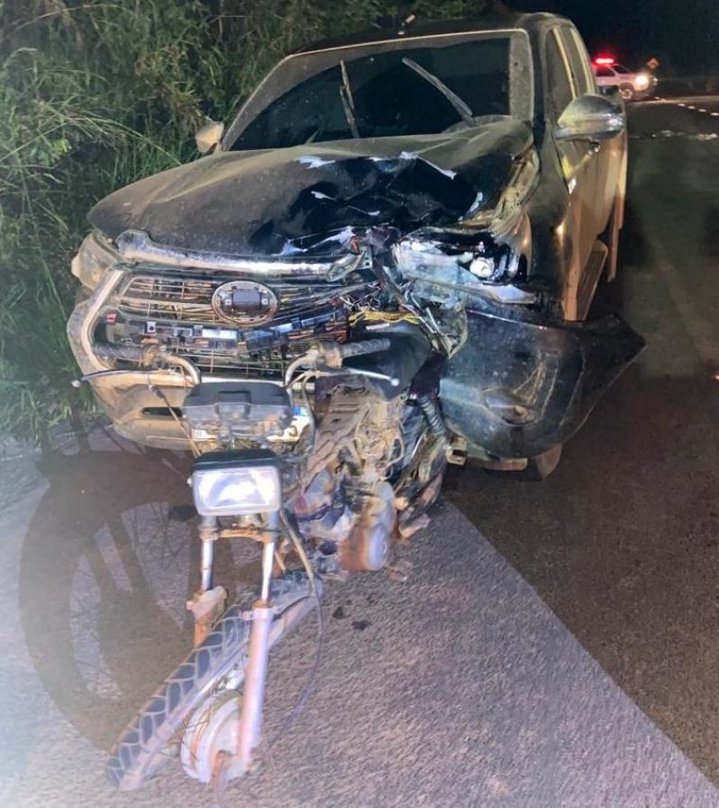Motociclista morreu após ser atingido por caminhonete em Alta Floresta do Oeste Motociclista morreu após ser atingido por caminhonete em Alta Floresta do Oeste