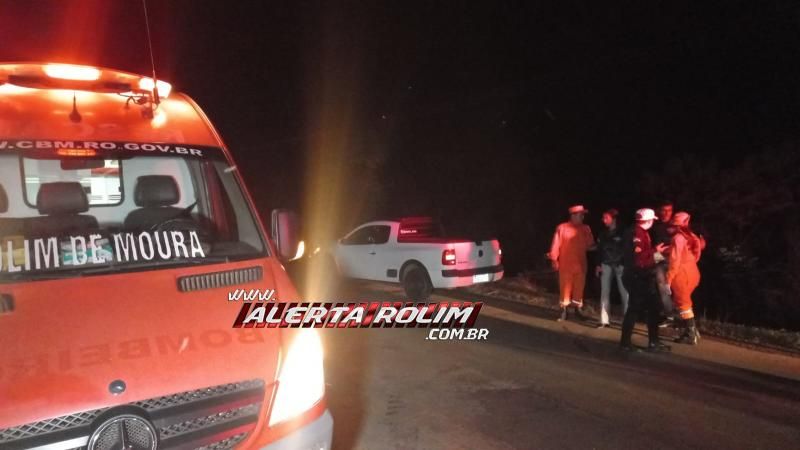 Motorista com sinais de embriaguez bateu carro na traseira de moto na RO 383 em Rolim de Moura Motorista com sinais de embriaguez bateu carro na traseira de moto na RO 383 em Rolim de Moura