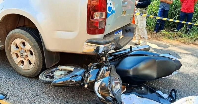 Mulher morreu em acidente de trânsito nesta manhã na BR 364 entre Presidente Médici e Ji-Paraná Mulher morreu em acidente de trânsito nesta manhã na BR 364 entre Presidente Médici e Ji-Paraná
