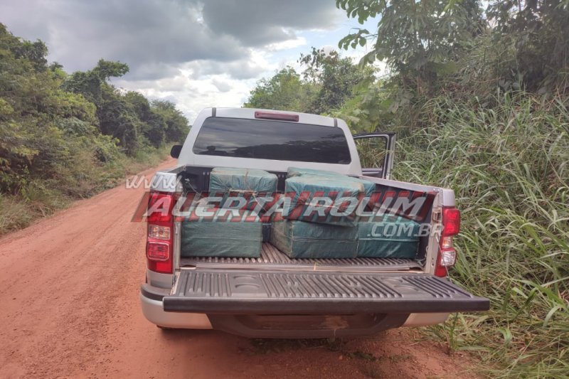 POLÍCIA APREENDE CERCA DE 400 KG DE COCAÍNA EM RONDÔNIA POLÍCIA APREENDE CERCA DE 400 KG DE COCAÍNA EM RONDÔNIA
