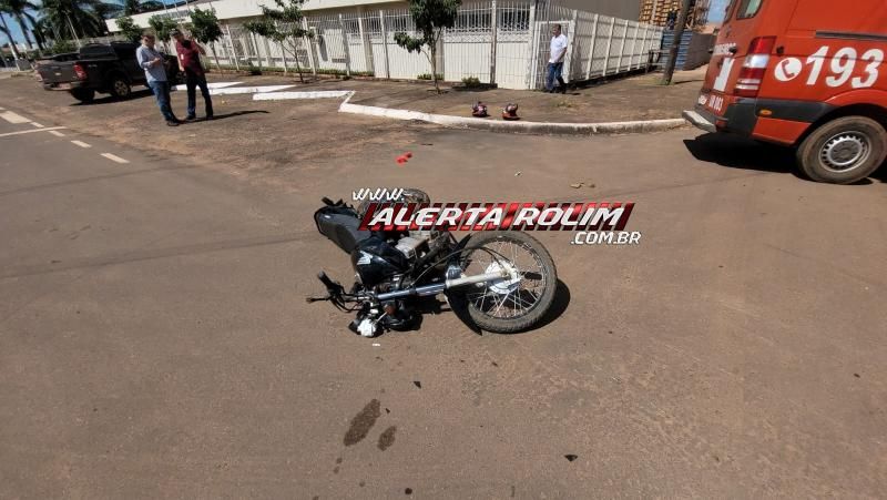Terceiro acidente de trânsito do sábado deixou duas pessoas feridas em Rolim de Moura Terceiro acidente de trânsito do sábado deixou duas pessoas feridas em Rolim de Moura