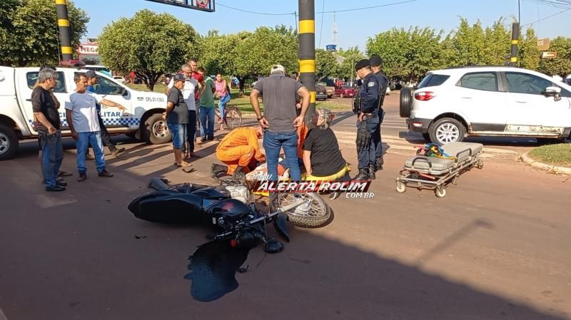Mulher fraturou a perna no segundo acidente de trânsito registrado nesta manhã em Rolim de Moura - Veja o vídeo da colisão Mulher fraturou a perna no segundo acidente de trânsito registrado nesta manhã em Rolim de Moura - Veja o vídeo da colisão