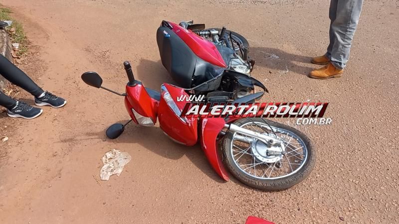 Acidente de trânsito envolvendo Biz e caminhão boiadeiro foi registrado em Rolim de Moura Acidente de trânsito envolvendo Biz e caminhão boiadeiro foi registrado em Rolim de Moura