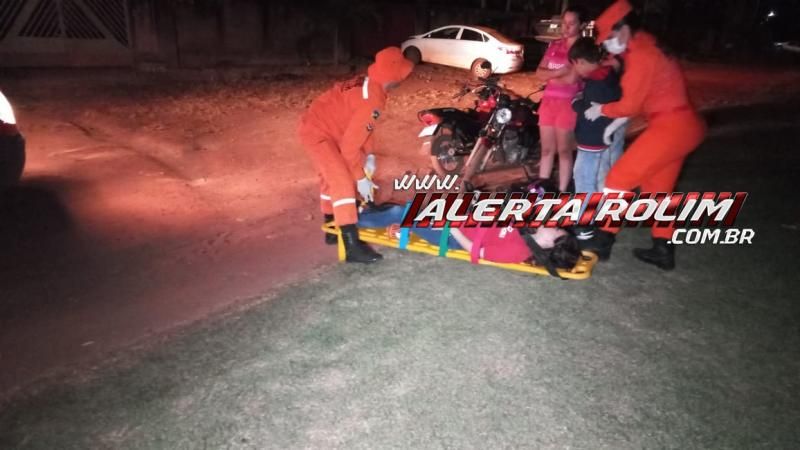 Colisão frontal entre duas motos deixou uma das condutoras com fratura durante a noite de quarta-feira em Rolim de Moura Colisão frontal entre duas motos deixou uma das condutoras com fratura durante a noite de quarta-feira em Rolim de Moura