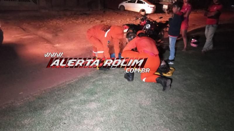 Colisão frontal entre duas motos deixou uma das condutoras com fratura durante a noite de quarta-feira em Rolim de Moura Colisão frontal entre duas motos deixou uma das condutoras com fratura durante a noite de quarta-feira em Rolim de Moura