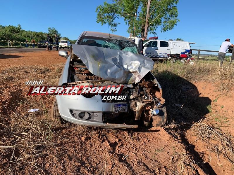 ATUALIZADA - Idoso morreu após colisão frontal entre carro e moto nesta manhã em Cacoal ATUALIZADA - Idoso morreu após colisão frontal entre carro e moto nesta manhã em Cacoal
