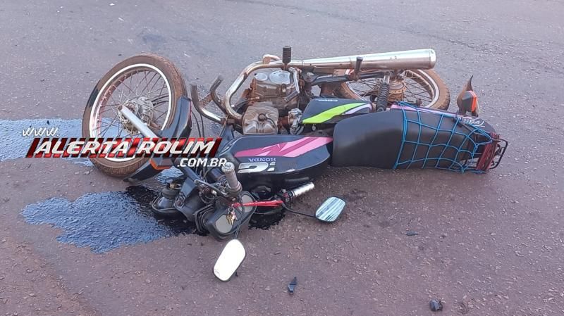 Idoso ficou ferido após ter moto atingida por carro nesta manhã em Rolim de Moura Idoso ficou ferido após ter moto atingida por carro nesta manhã em Rolim de Moura