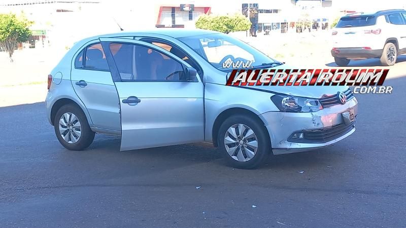 Idoso ficou ferido após ter moto atingida por carro nesta manhã em Rolim de Moura Idoso ficou ferido após ter moto atingida por carro nesta manhã em Rolim de Moura