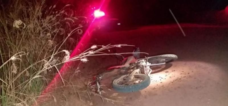 Jovem de 19 anos morreu após sofrer queda de moto em São Felipe do Oeste Jovem de 19 anos morreu após sofrer queda de moto em São Felipe do Oeste