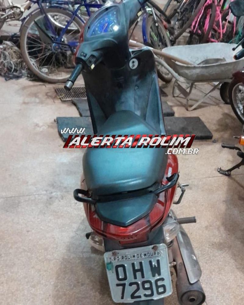 Duas motos roubadas foram recuperadas em Rolim de Moura Duas motos roubadas foram recuperadas em Rolim de Moura