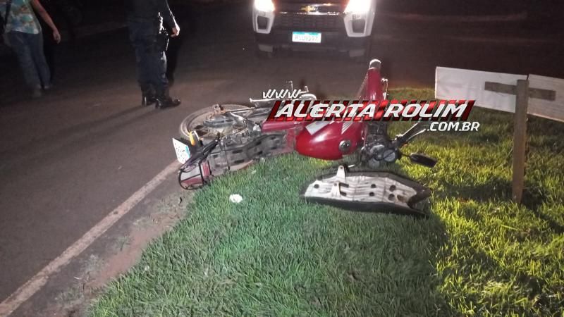 Colisão entre duas motos deixou dois feridos no bairro Cidade Alta em Rolim de Moura Colisão entre duas motos deixou dois feridos no bairro Cidade Alta em Rolim de Moura