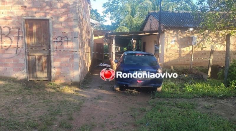 Mulher foi assassinada a golpes de faca por companheira neste sábado em RO Mulher foi assassinada a golpes de faca por companheira neste sábado em RO