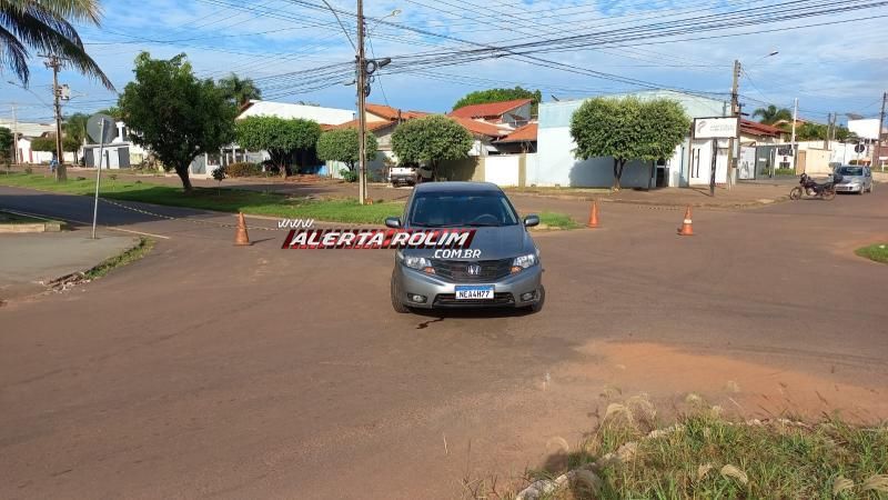 Primeiro acidente de trânsito do dia deixou mulher ferida no bairro Planalto em Rolim de Moura Primeiro acidente de trânsito do dia deixou mulher ferida no bairro Planalto em Rolim de Moura