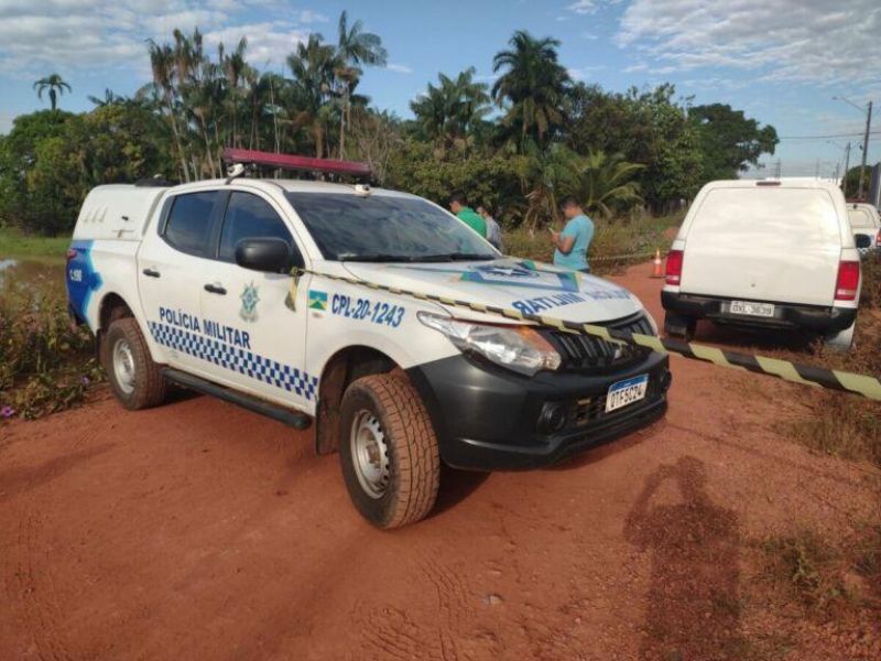 Rapaz de 21 anos foi encontrado morto ao lado de moto em igarapé de Pimenta Bueno Rapaz de 21 anos foi encontrado morto ao lado de moto em igarapé de Pimenta Bueno