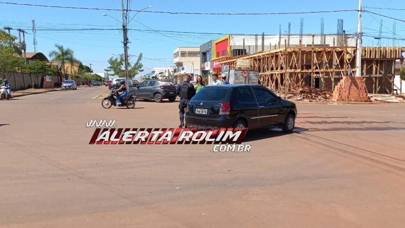 Segundo acidente de trânsito do dia envolveu dois carros em Rolim de Moura Segundo acidente de trânsito do dia envolveu dois carros em Rolim de Moura