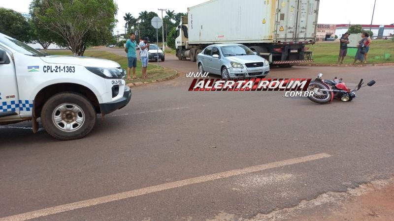 Terceiro acidente do dia também deixou uma pessoa ferida em Rolim de Moura Terceiro acidente do dia também deixou uma pessoa ferida em Rolim de Moura