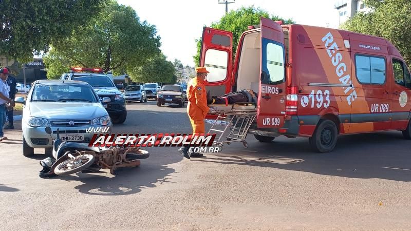 Acidente de trânsito deixou motociclista ferido nesta tarde em Rolim de Moura Acidente de trânsito deixou motociclista ferido nesta tarde em Rolim de Moura