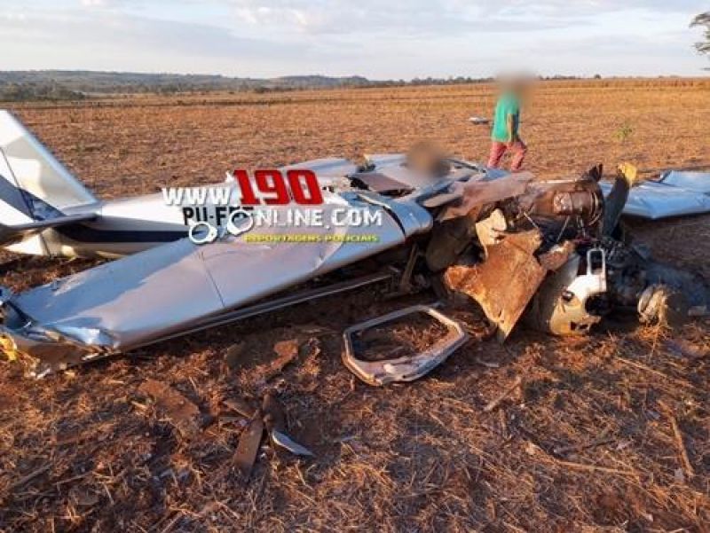 ATUALIZADA - Pedreiro e Oficial de Justiça são as vítimas do acidente aéreo ocorrido na zona rural de Alta Floresta do Oeste ATUALIZADA - Pedreiro e Oficial de Justiça são as vítimas do acidente aéreo ocorrido na zona rural de Alta Floresta do Oeste