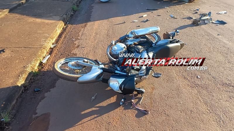 Motociclista foi socorrido após ser atingido por carro nesta manhã em Rolim de Moura Motociclista foi socorrido após ser atingido por carro nesta manhã em Rolim de Moura