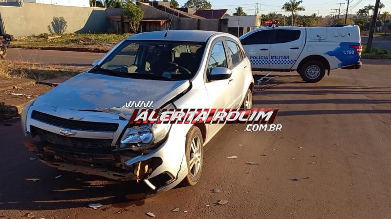 Motociclista foi socorrido após ser atingido por carro nesta manhã em Rolim de Moura Motociclista foi socorrido após ser atingido por carro nesta manhã em Rolim de Moura