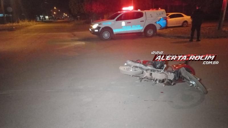 Motorista de carro se evadiu do local após colisão em moto que deixou mulher com fratura na perna em Rolim de Moura Motorista de carro se evadiu do local após colisão em moto que deixou mulher com fratura na perna em Rolim de Moura