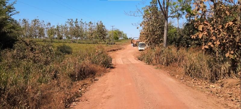 Ponte de madeira será substituída por tubo de aço na linha 200 lado sul Ponte de madeira será substituída por tubo de aço na linha 200 lado sul