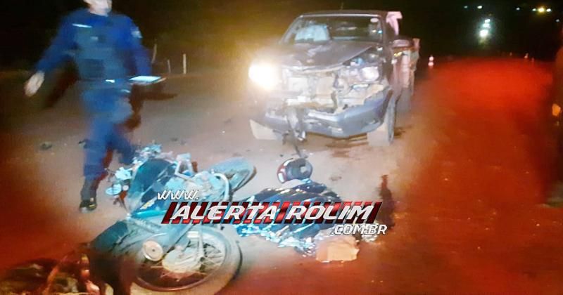 Colisão frontal contra caminhonete tirou a vida de motociclista na RO 010 em Rolim de Moura Colisão frontal contra caminhonete tirou a vida de motociclista na RO 010 em Rolim de Moura