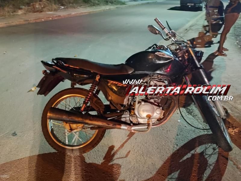 Acidente de trânsito envolvendo carro e moto foi registrado no bairro Cidade Alta em Rolim de Moura Acidente de trânsito envolvendo carro e moto foi registrado no bairro Cidade Alta em Rolim de Moura