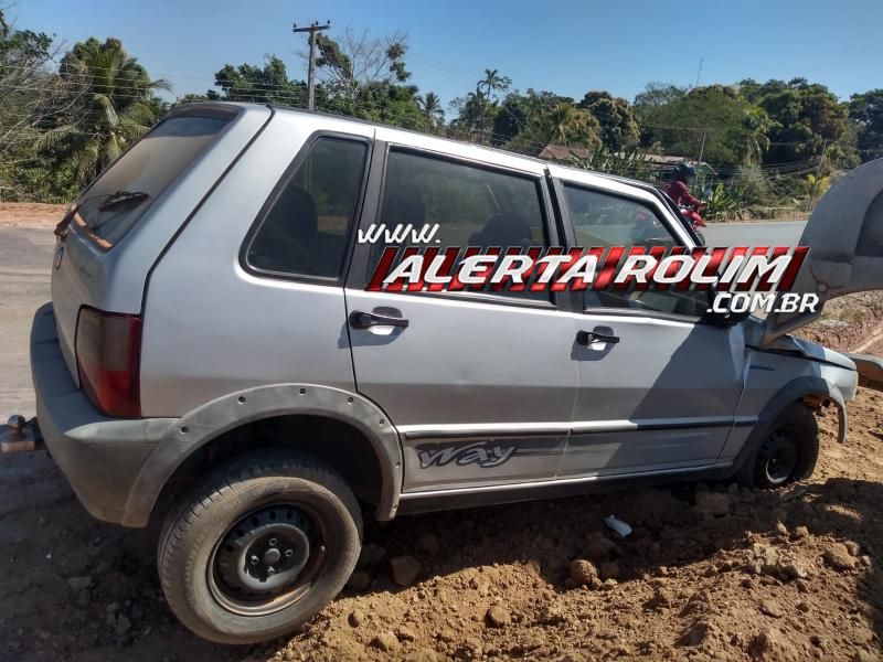 Acidente de trânsito envolvendo dois carros foi registrado em Santa Luzia do Oeste Acidente de trânsito envolvendo dois carros foi registrado em Santa Luzia do Oeste