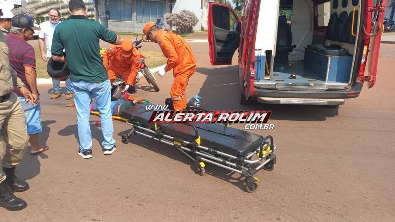 Acidente de trânsito foi registrado pela PM e Bombeiros nesta manhã em Rolim de Moura Acidente de trânsito foi registrado pela PM e Bombeiros nesta manhã em Rolim de Moura