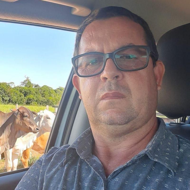 ATUALIZADA - Suinocultor morreu após reservatório com milho cair sobre ele em sua propriedade rural em Castanheiras ATUALIZADA - Suinocultor morreu após reservatório com milho cair sobre ele em sua propriedade rural em Castanheiras