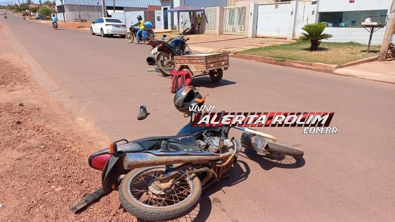 Colisão entre duas motos deixou homem com fratura na perna neste sábado em Rolim de Moura Colisão entre duas motos deixou homem com fratura na perna neste sábado em Rolim de Moura