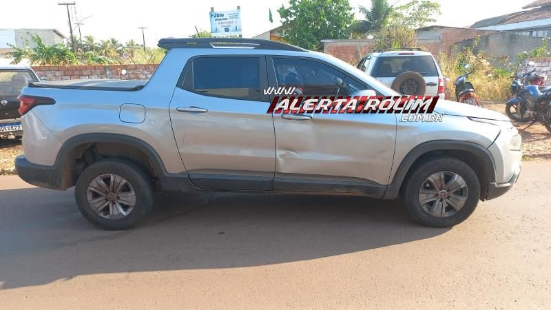 Acidente de trânsito envolvendo moto e carro deixou um ferido nesta manhã em Rolim de Moura Acidente de trânsito envolvendo moto e carro deixou um ferido nesta manhã em Rolim de Moura
