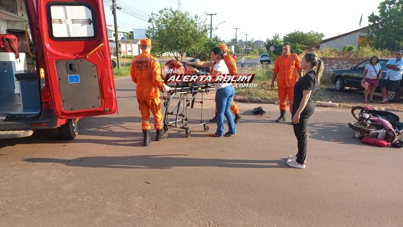 Acidente de trânsito envolvendo moto e carro deixou um ferido nesta manhã em Rolim de Moura Acidente de trânsito envolvendo moto e carro deixou um ferido nesta manhã em Rolim de Moura