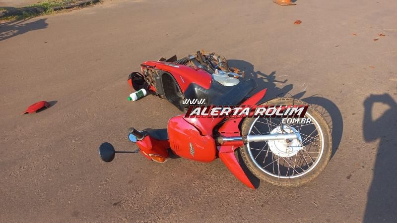 Acidente de trânsito envolvendo moto e carro deixou um ferido nesta manhã em Rolim de Moura Acidente de trânsito envolvendo moto e carro deixou um ferido nesta manhã em Rolim de Moura