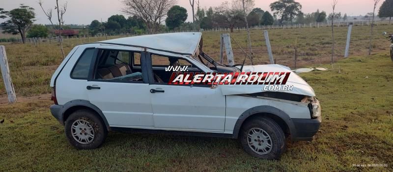 Em menos de 24 horas, mais um capotamento de veículo foi registrado na zona rural de Rolim de Moura Em menos de 24 horas, mais um capotamento de veículo foi registrado na zona rural de Rolim de Moura