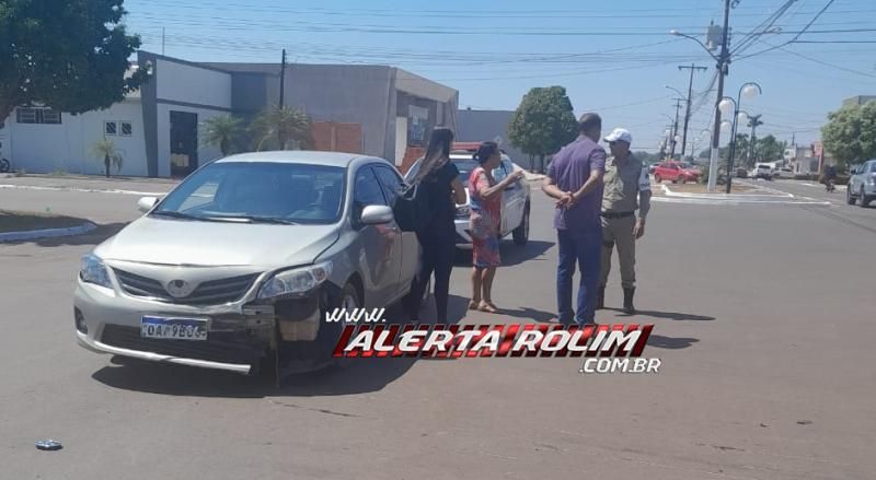 Em menos de 24 horas, outro acidente de trânsito foi registrado no mesmo cruzamento em Rolim de Moura Em menos de 24 horas, outro acidente de trânsito foi registrado no mesmo cruzamento em Rolim de Moura