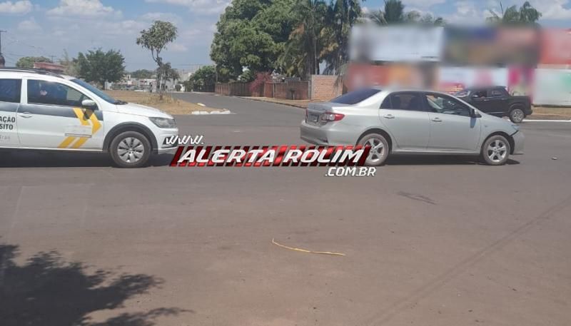 Em menos de 24 horas, outro acidente de trânsito foi registrado no mesmo cruzamento em Rolim de Moura Em menos de 24 horas, outro acidente de trânsito foi registrado no mesmo cruzamento em Rolim de Moura