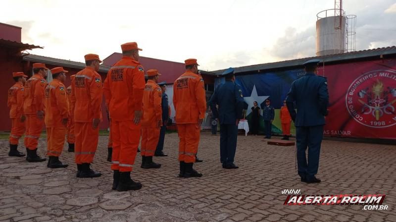 Formatura militar com entregas de medalhas foi realizada no 6° Grupamento de Bombeiros de Rolim de Moura Formatura militar com entregas de medalhas foi realizada no 6° Grupamento de Bombeiros de Rolim de Moura