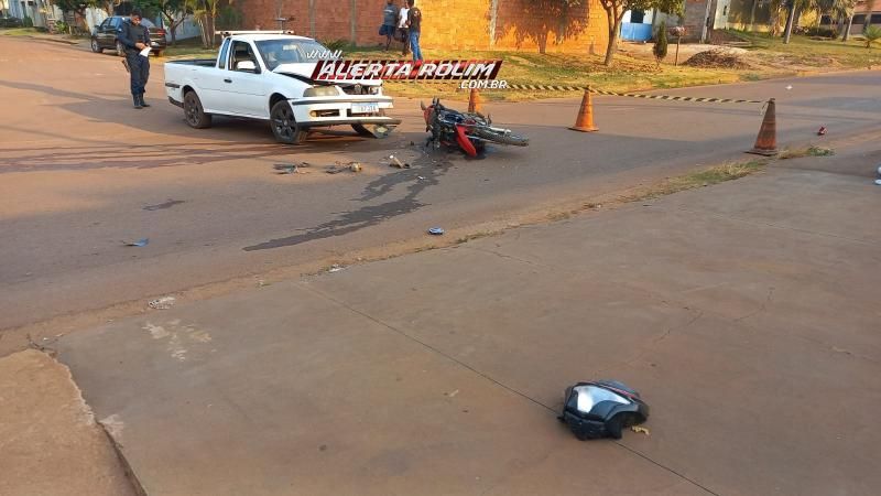 Grave acidente de trânsito foi registrado nesta manhã no bairro Cidade Alta em Rolim de Moura Grave acidente de trânsito foi registrado nesta manhã no bairro Cidade Alta em Rolim de Moura