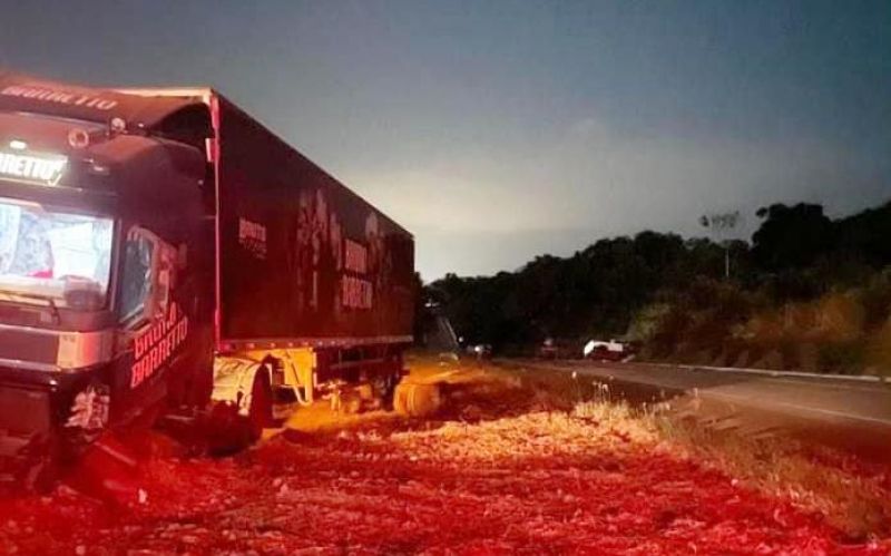 Morador de Cacoal morreu após acidente envolvendo carreta da dupla Bruno e Barreto, próximo a Vilhena Morador de Cacoal morreu após acidente envolvendo carreta da dupla Bruno e Barreto, próximo a Vilhena