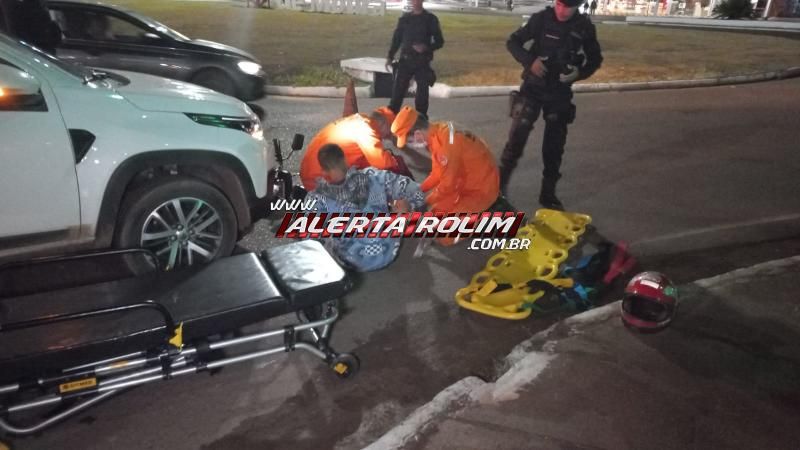 Motociclista fraturou a perna ao ser atingido por carro em Rolim de Moura Motociclista fraturou a perna ao ser atingido por carro em Rolim de Moura