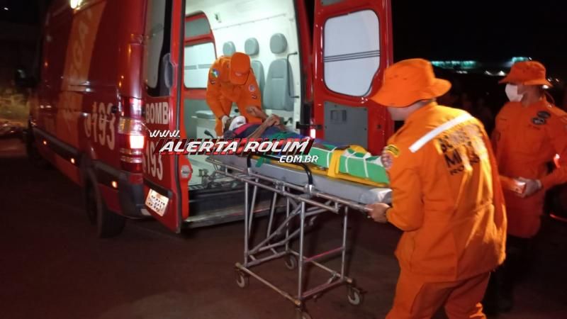 Motociclista fraturou a perna em colisão com caminhonete em Rolim de Moura Motociclista fraturou a perna em colisão com caminhonete em Rolim de Moura