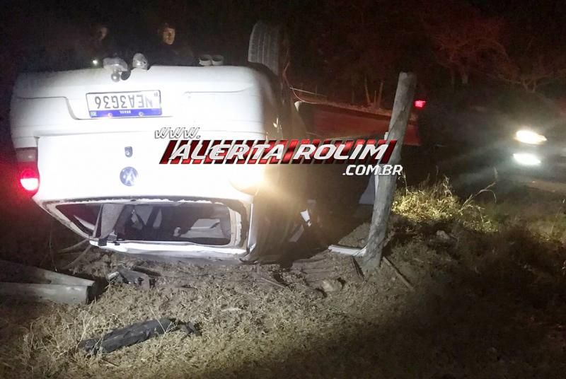 Motorista capotou carro na RO 010 em Novo Horizonte do Oeste Motorista capotou carro na RO 010 em Novo Horizonte do Oeste