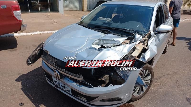 Segundo acidente do dia também foi colisão entre carro e caminhão em Rolim de Moura Segundo acidente do dia também foi colisão entre carro e caminhão em Rolim de Moura