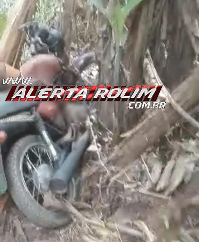 URGENTE – Cadáver encontrado na zona rural de São Felipe pode ser de morador de Rolim de Moura que está desaparecido há mais de um mês URGENTE – Cadáver encontrado na zona rural de São Felipe pode ser de morador de Rolim de Moura que está desaparecido há mais de um mês